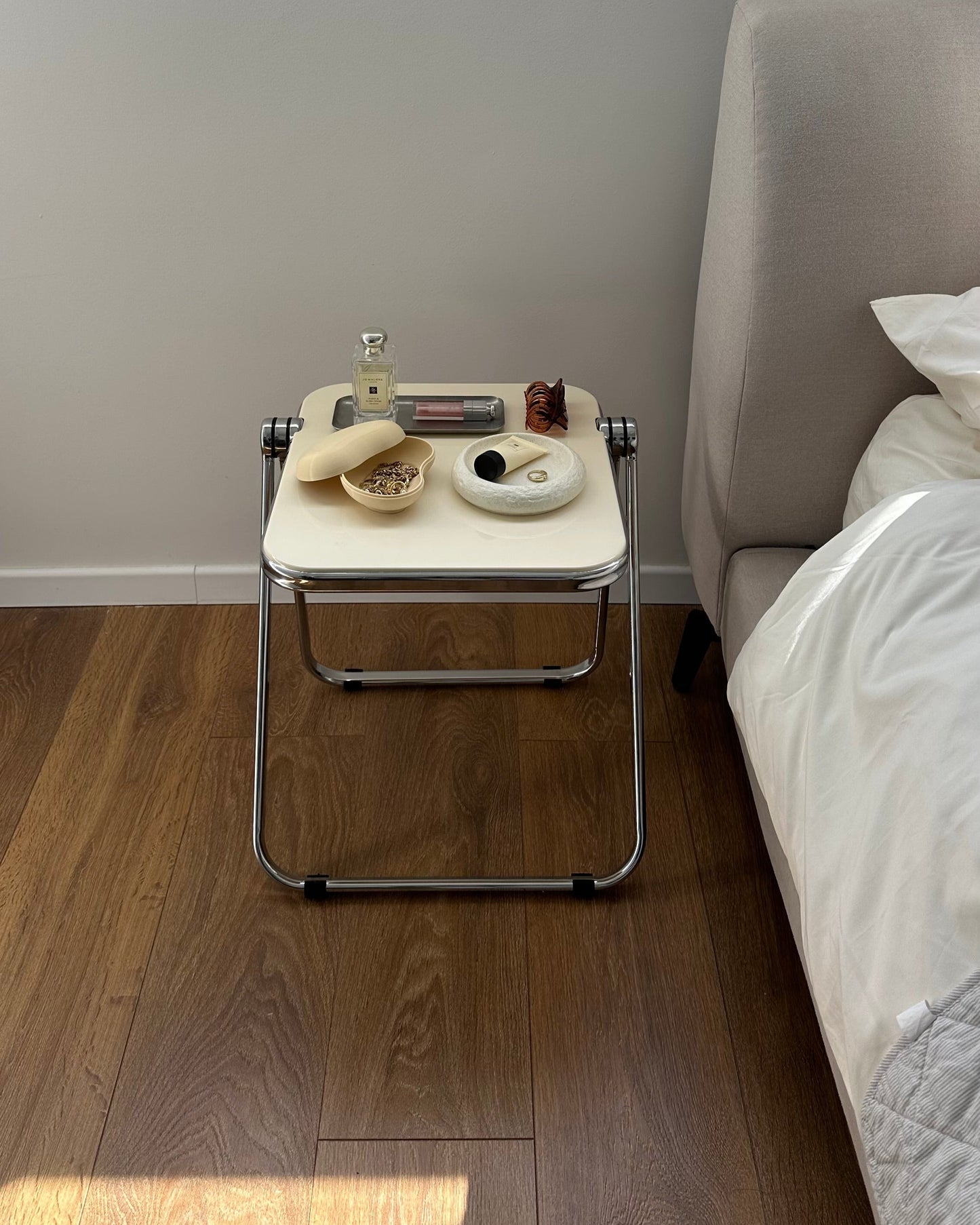HARRY SIDE TABLE