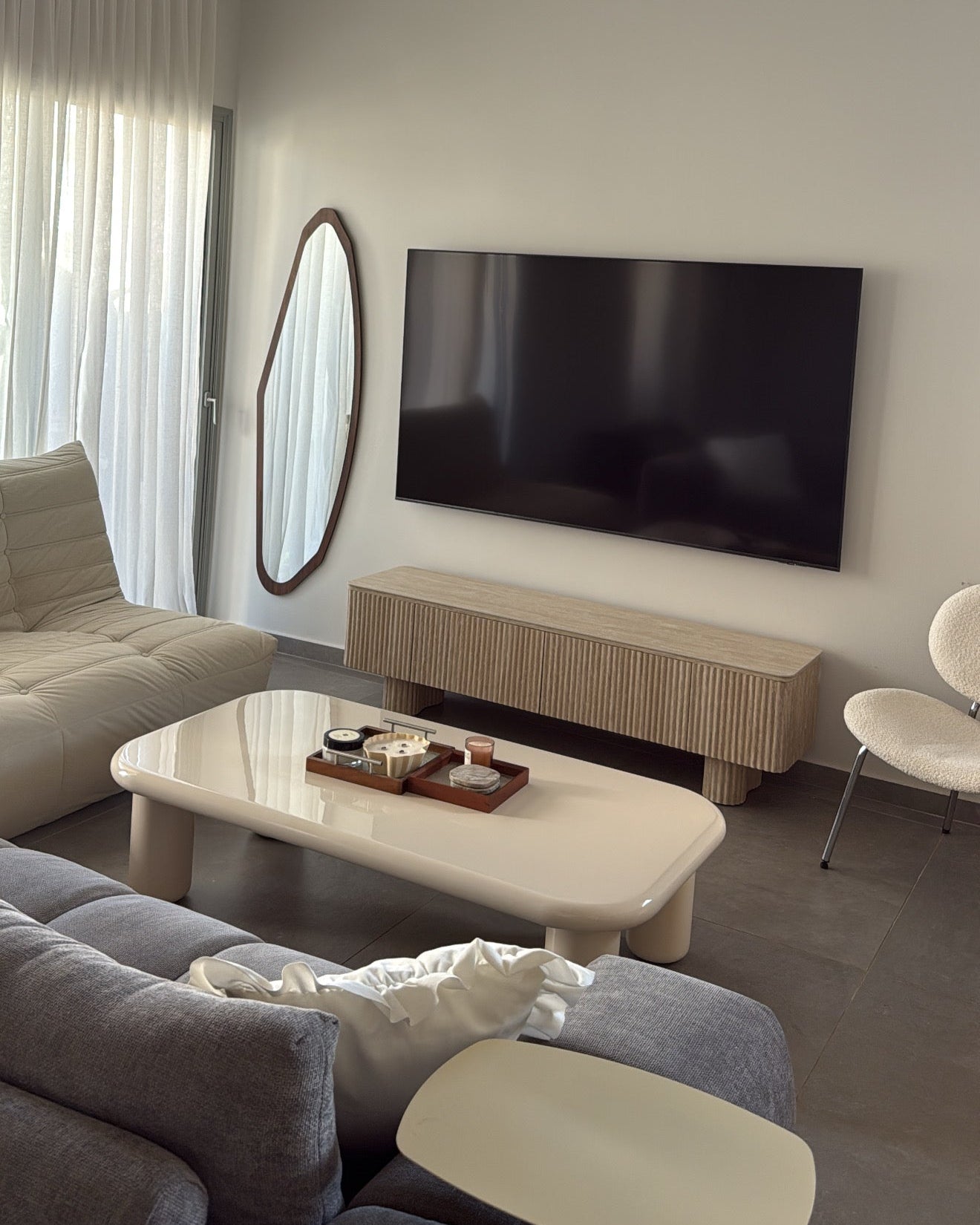 HENRY TV CABINET