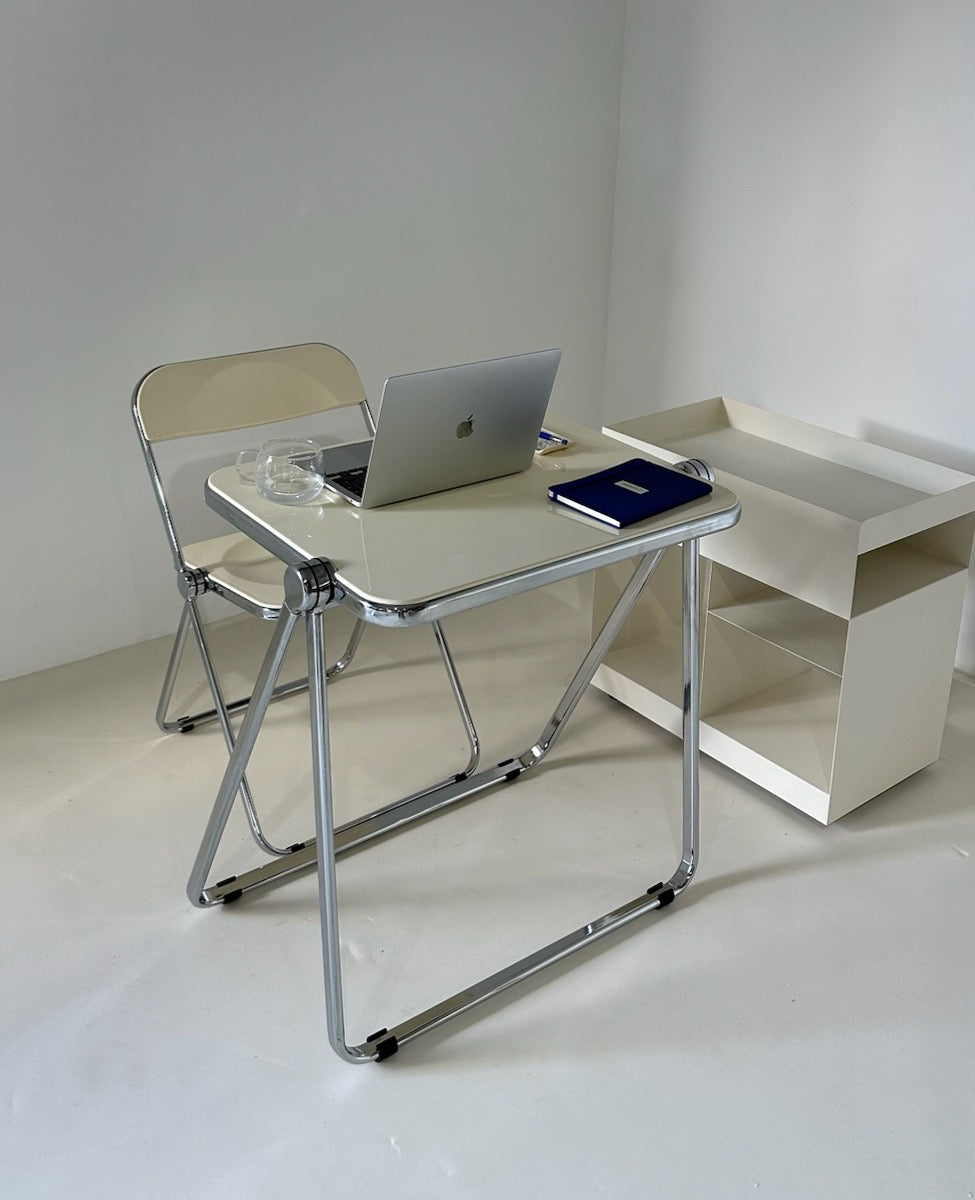 TOBY DESK