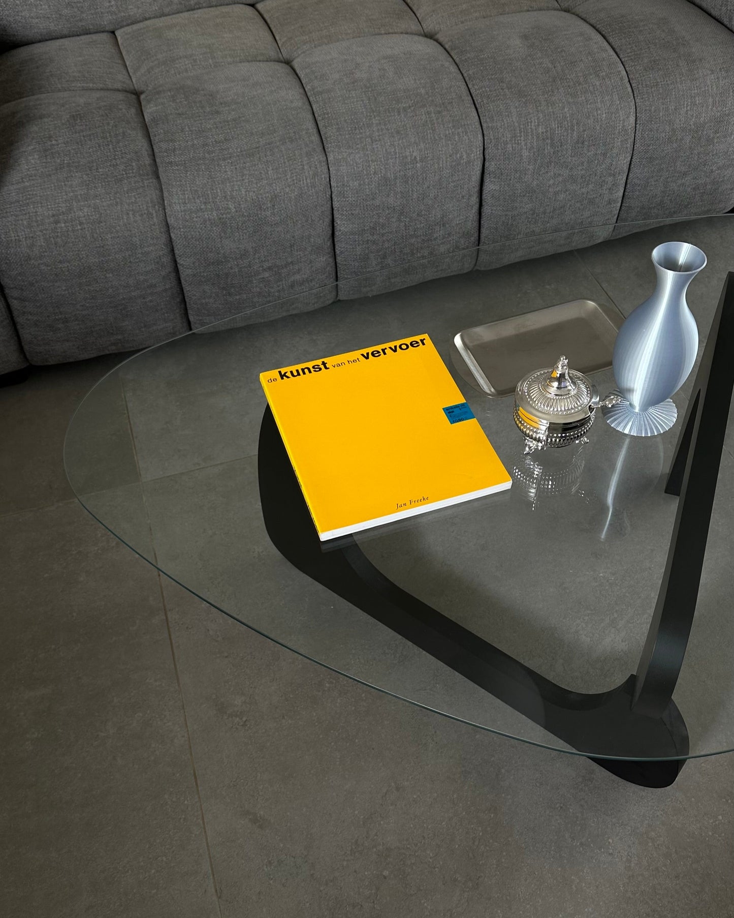 BIG ADRIAN COFFEE TABLE - BLACK