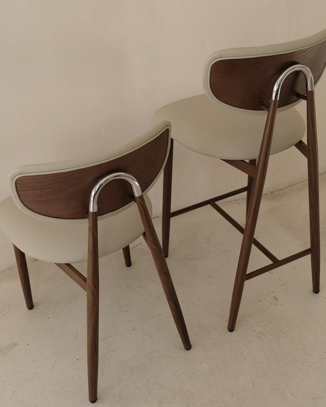 LARK - BAR CHAIR