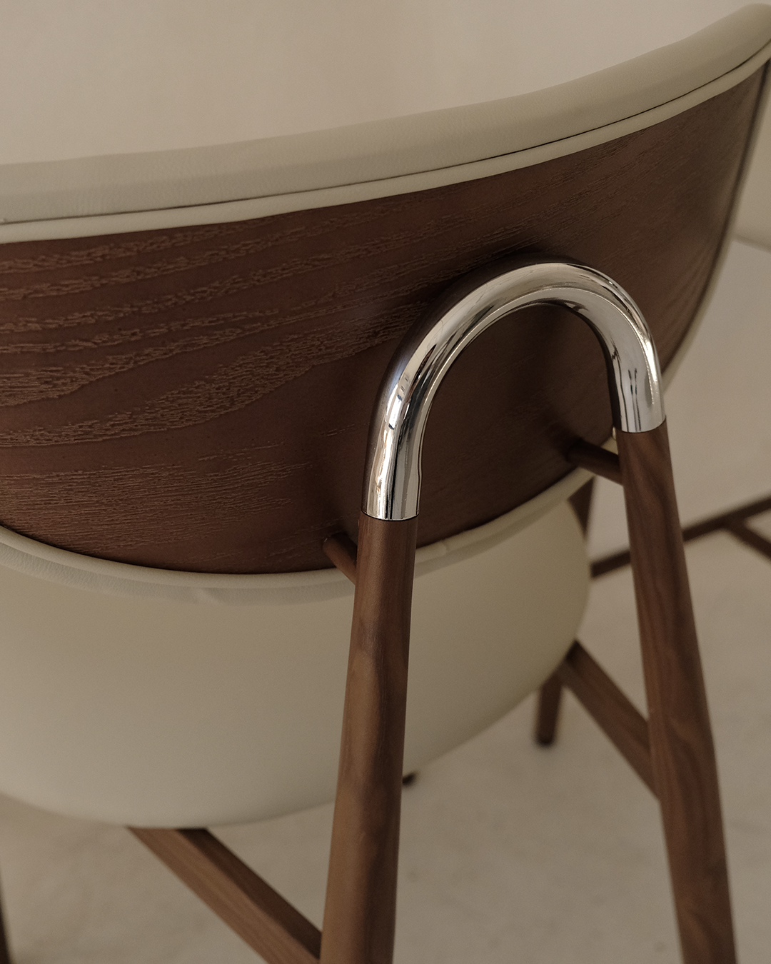 LARK - BAR CHAIR