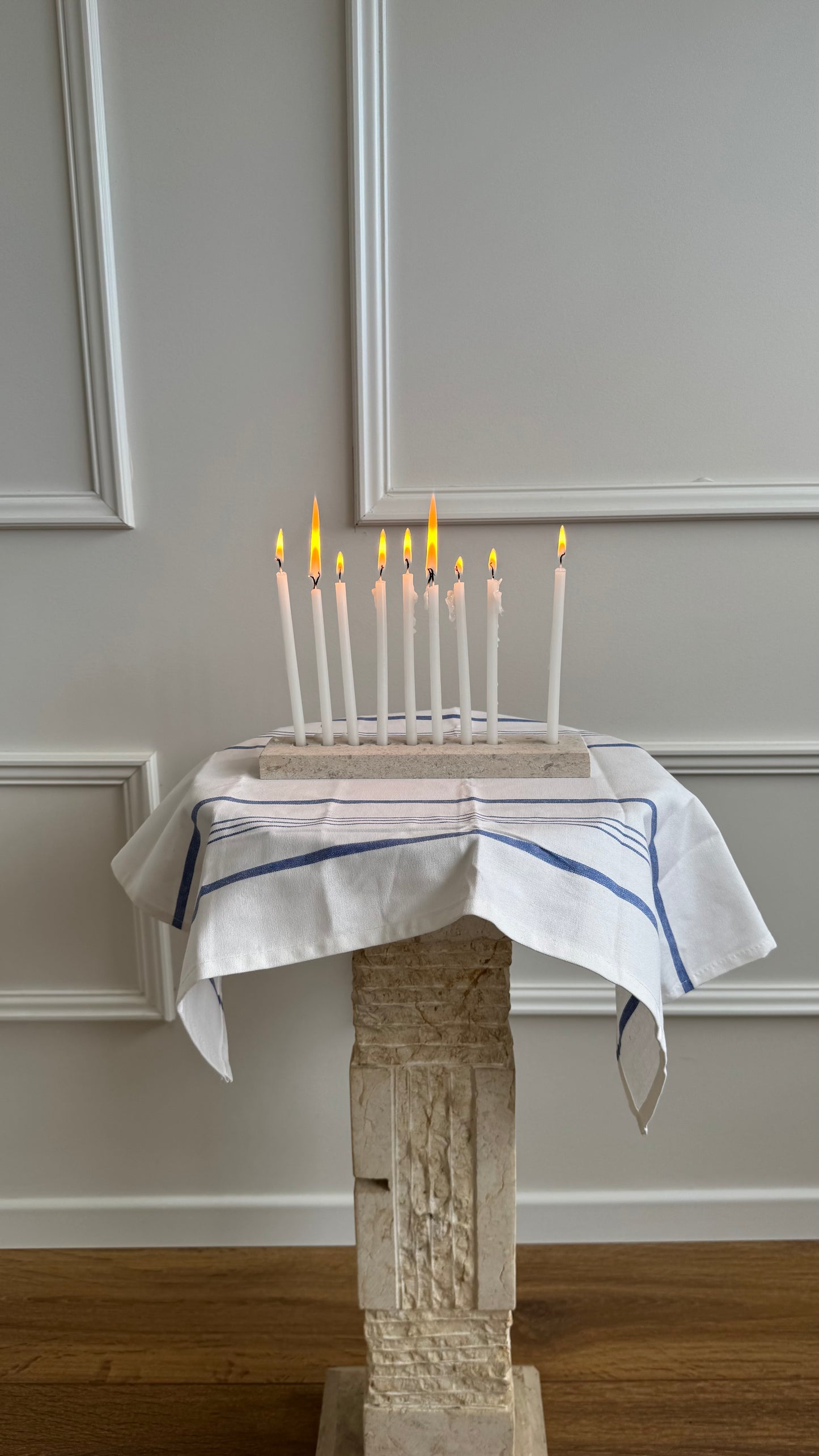 STUDIO365 חנוכייה במהדורה מוגבלת