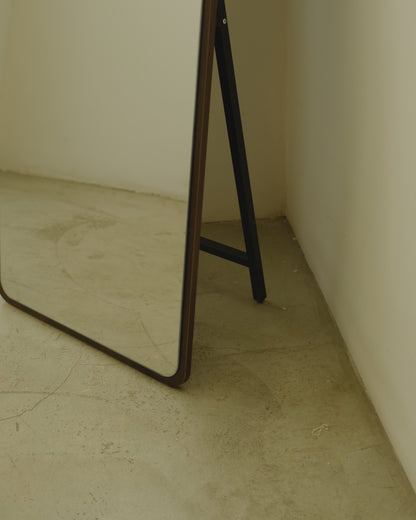 MISHEL - Walnut Color
