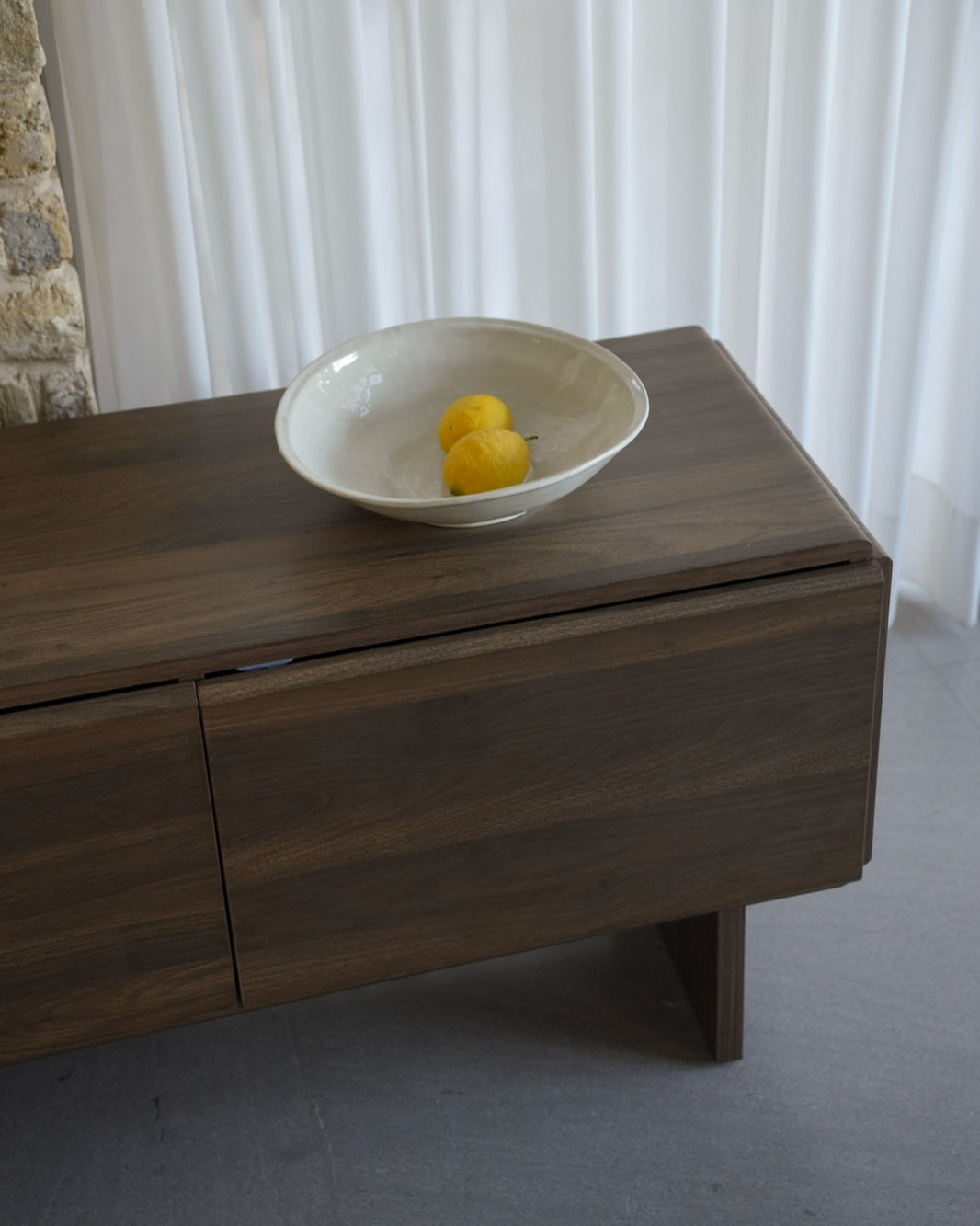 Breeze - Walnut
