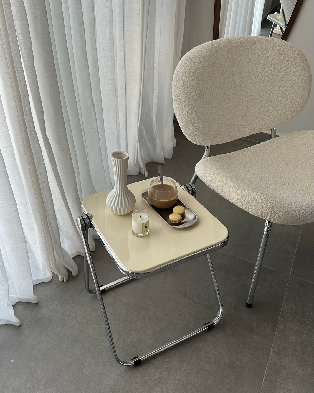 HARRY SIDE TABLE