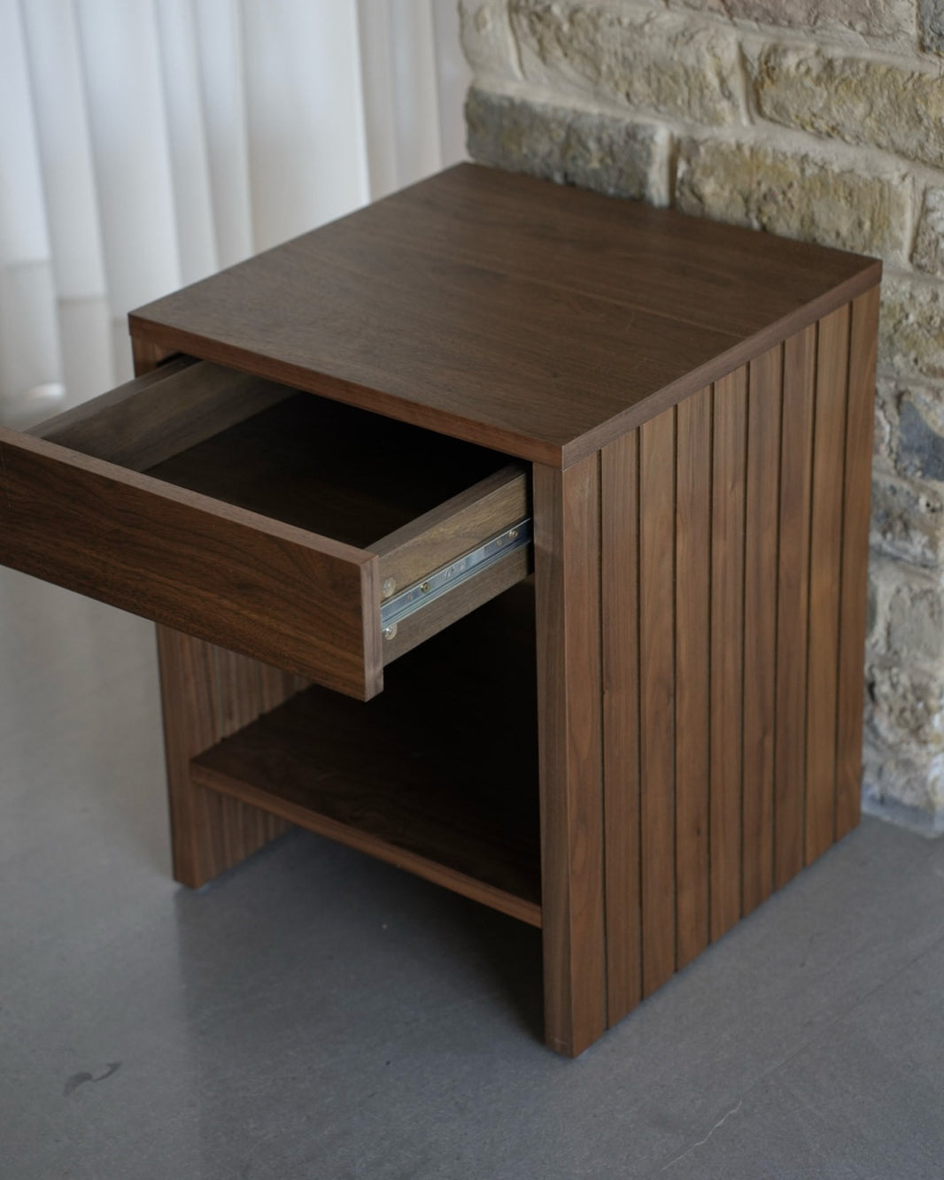 Dune - Walnut