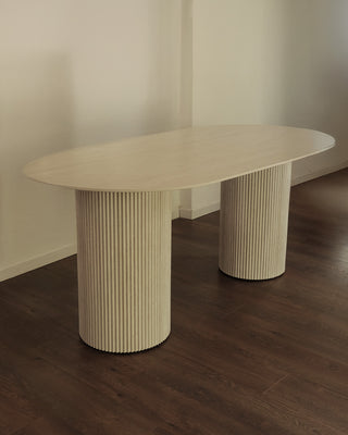 Noor - Dining table