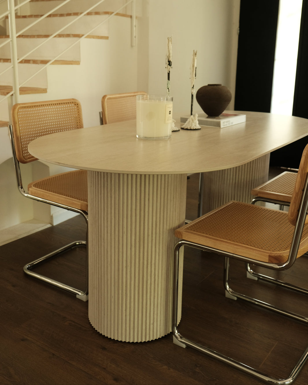 Noor - Dining table