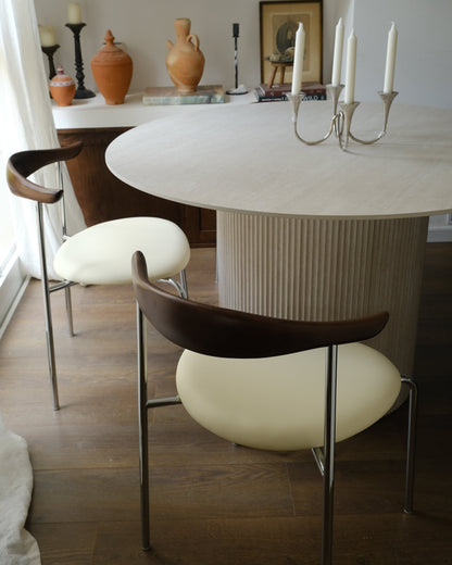 Karo - Dining table