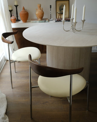 Karo - Dining table