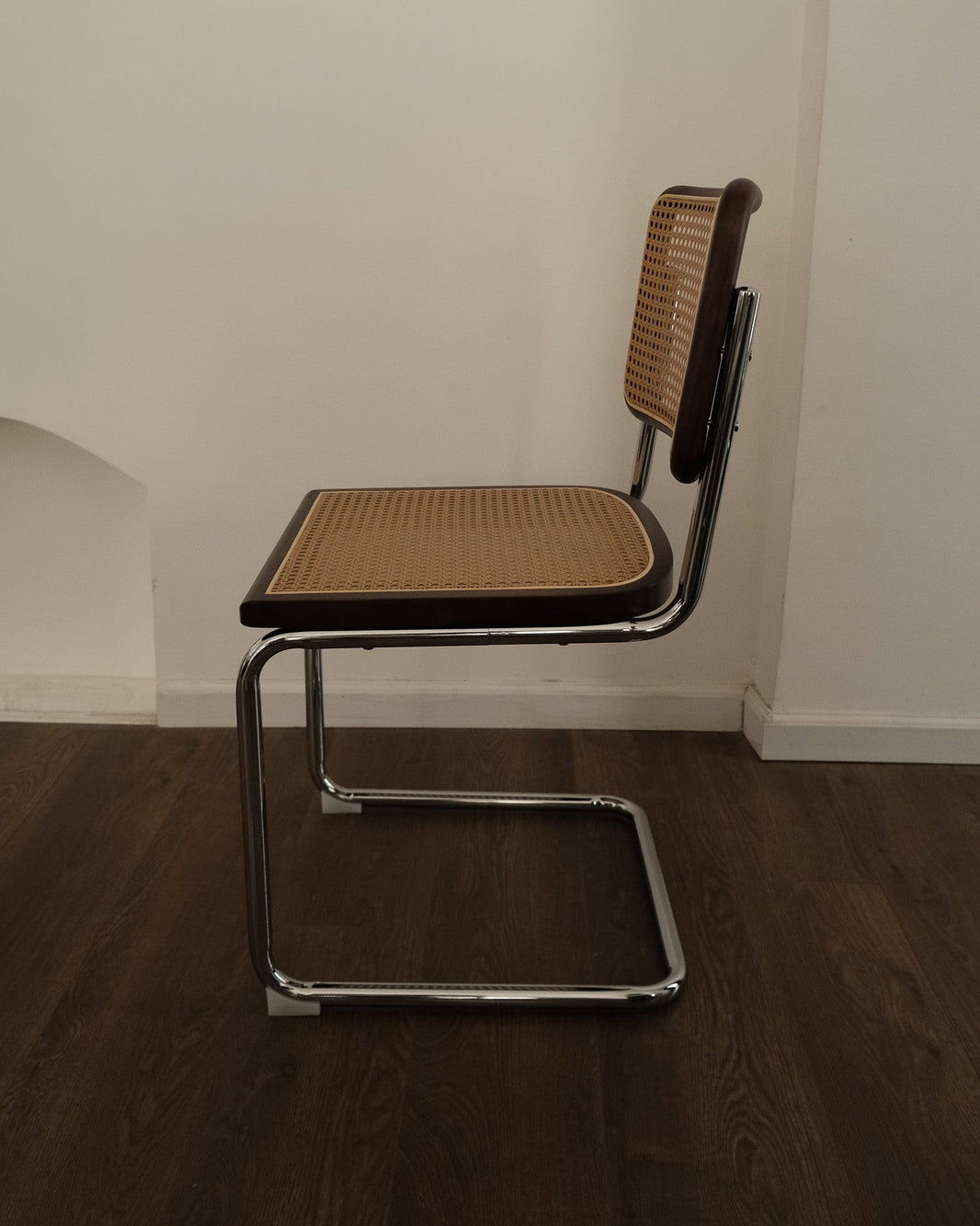 LISON - Walnut