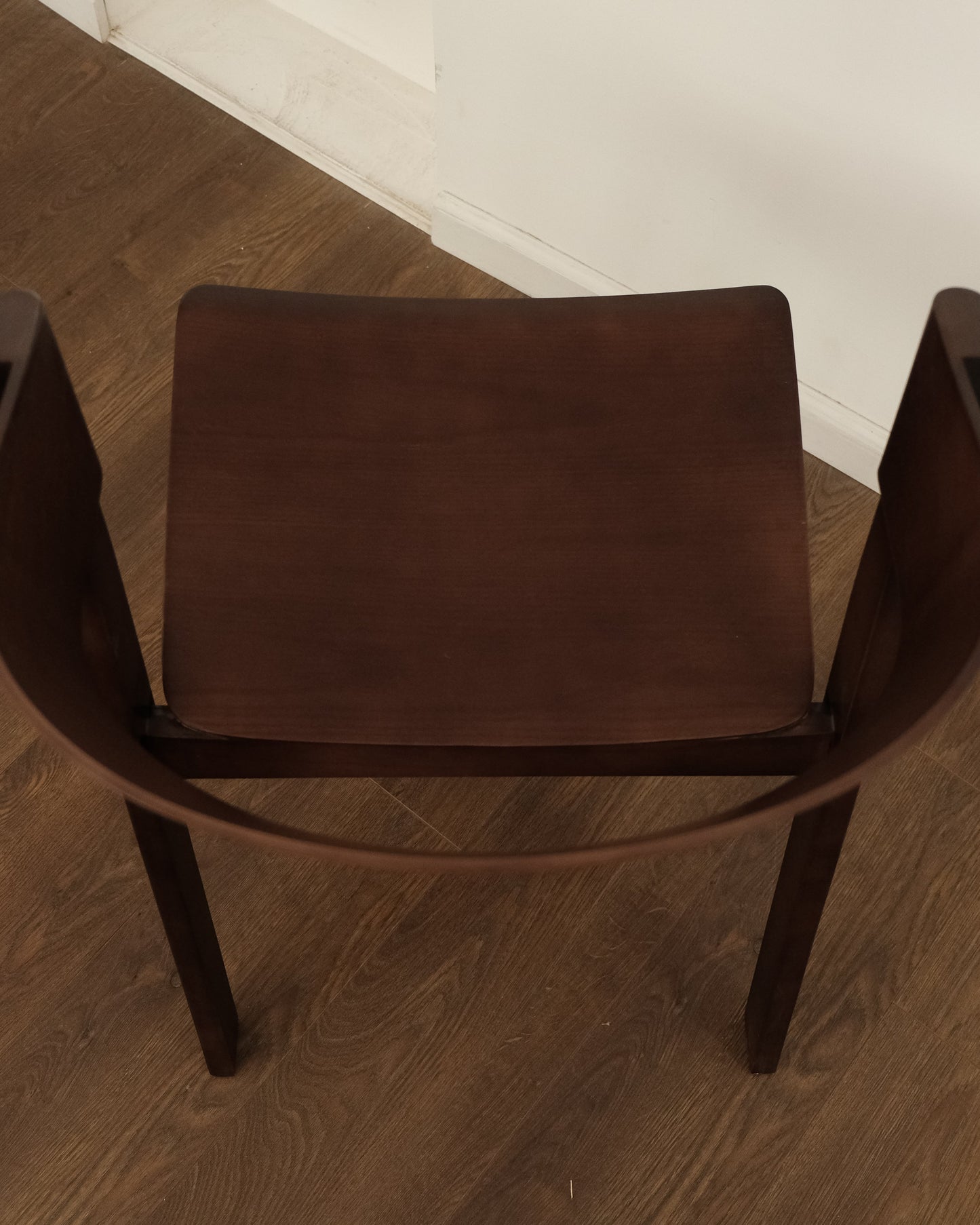 SIENNA Walnut