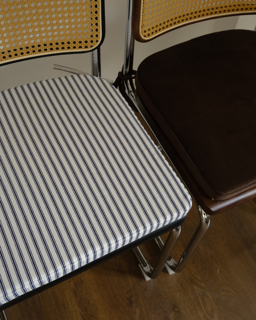 Lison's Pillow - Rich Brown Velvet