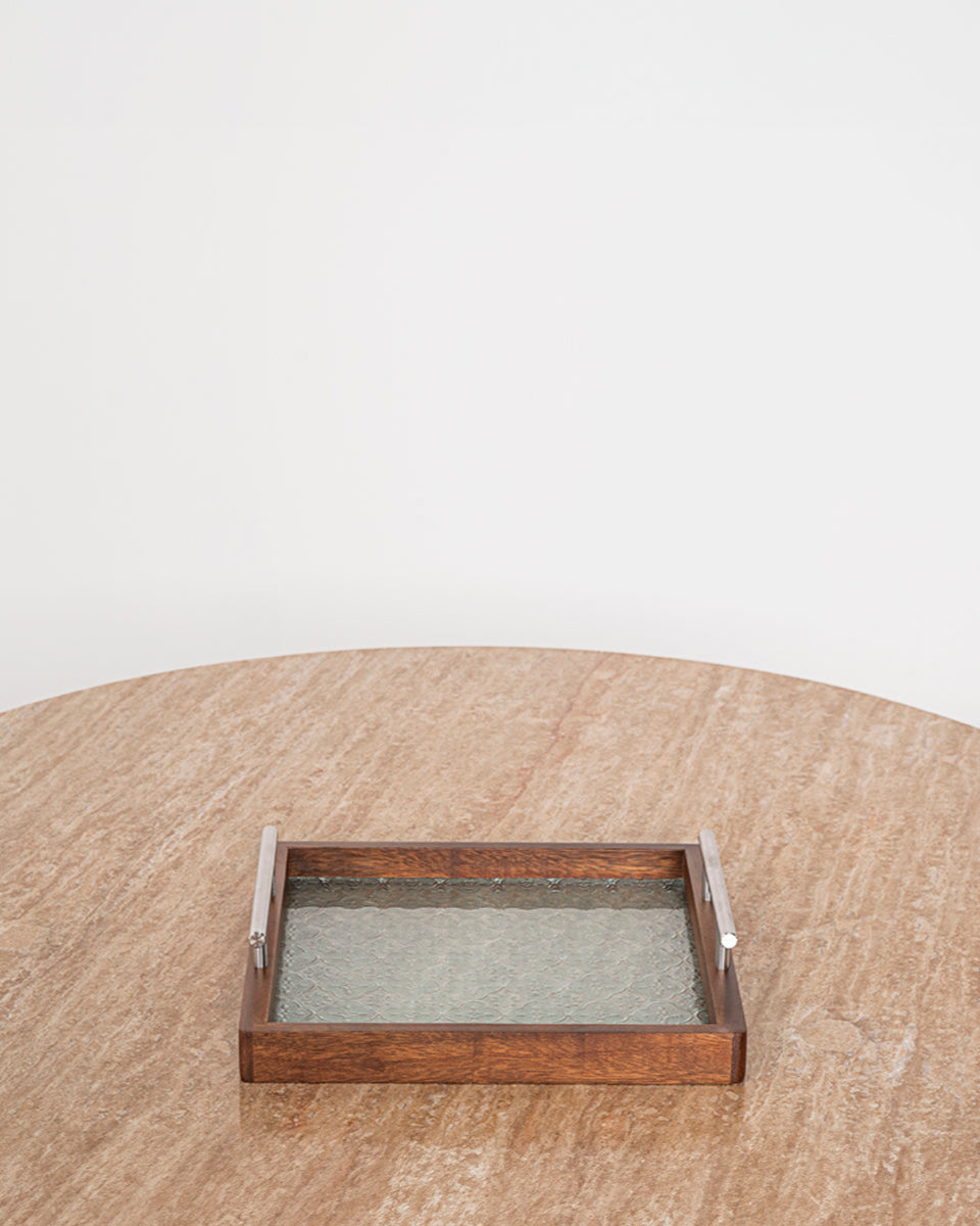 BROWN TRAY WITH HANDLE BAR